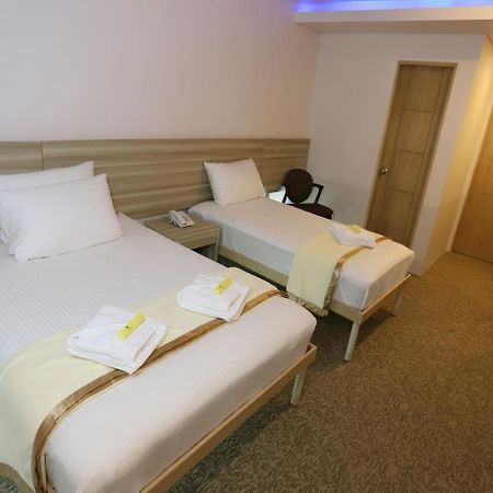 1010 Hotel Muntinlupa City Exterior foto